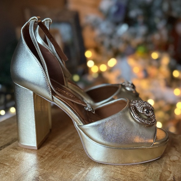 Kurt Geiger Elegant Gold Ankle Strap Heels sandals gold heels dressy block pumps - Picture 8 of 10